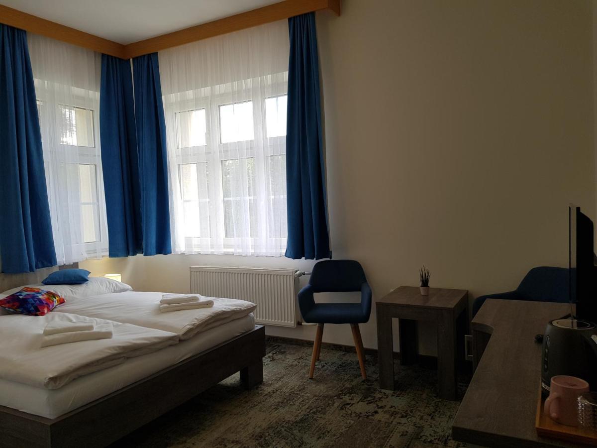 Penzion Vila Tereza Hranice  Exteriör bild